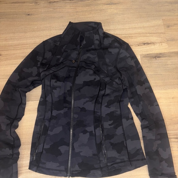 Black Camo Lululemon Define Jacket - Picture 1 of 4
